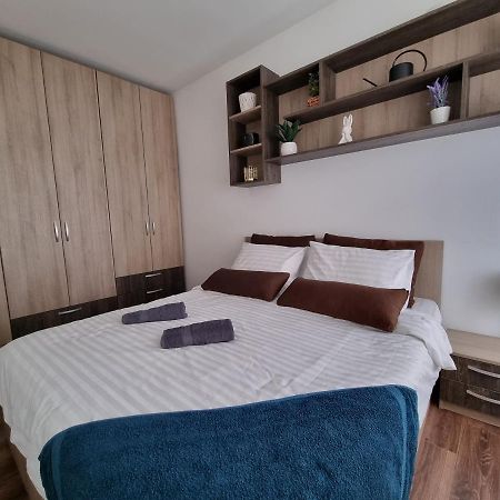 Charming & Cozy, Ultracentral Apt In Iasi Ngoại thất bức ảnh