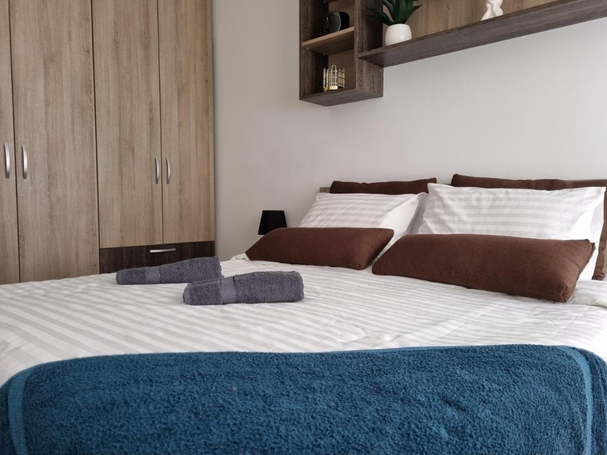 Charming & Cozy, Ultracentral Apt In Iasi Ngoại thất bức ảnh